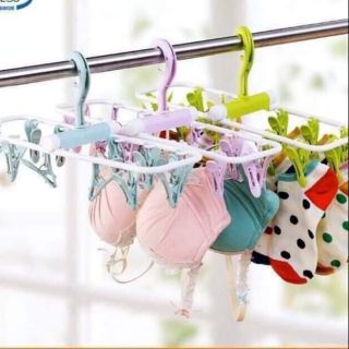 Móc chùm nhựa loại 12 kẹp