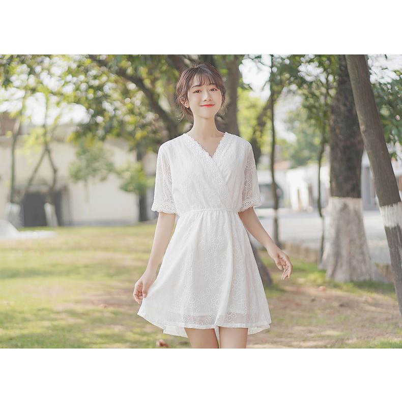 Đầm váy nữ đi chơi đi dạo phối ren 4YOUNG FASHION | BigBuy360 - bigbuy360.vn