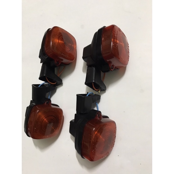Bộ 4 xinh nhan vuông chaly 81