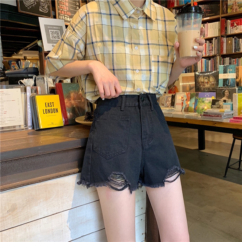 Quần đùi denim IHKKE màu đen lưng cao thời trang dành cho nữ