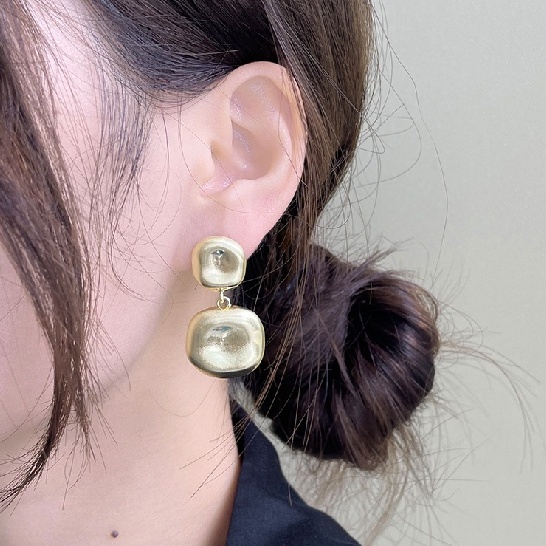 Bông Tai Kim Loại Thời Trang Hàn Quốc Dành Cho Nữ