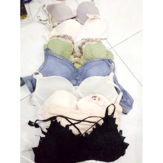 Combo áo ngực và 100k khách chọn live
