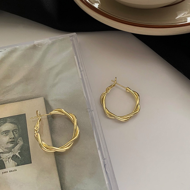 Khuyên Tai Kim Loại Bện Cá Tính Thời Trang Cao Cấp Đơn Giản Cho Nữ