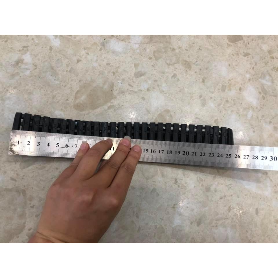 Bánh xích xe công trình huina 350 550 560 570 giá bán lẻ