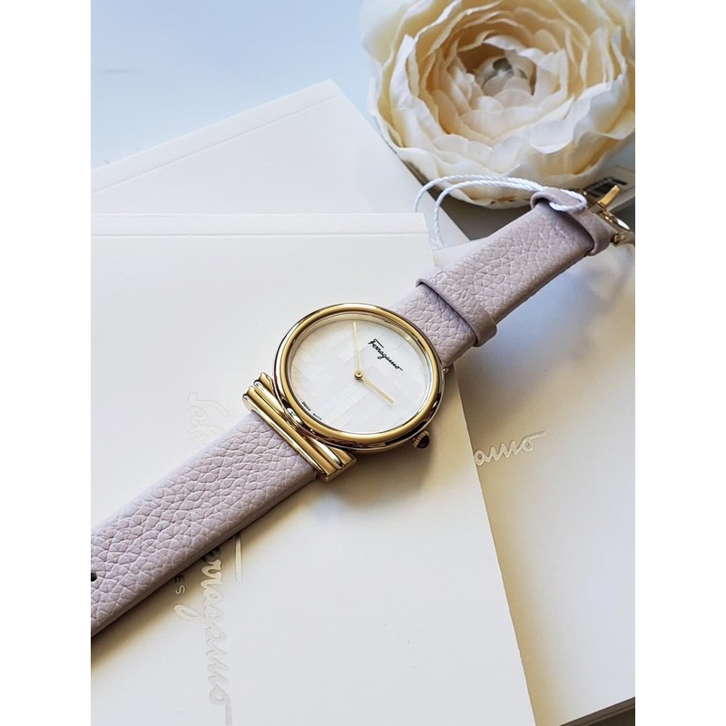 Đồng hồ nữa Salvatore Ferragamo Gancini