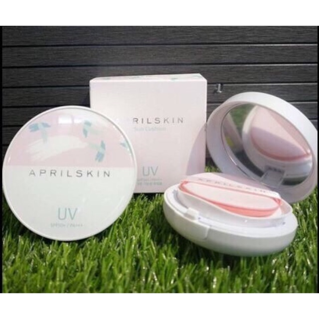 Phấn nước ma thuật uv