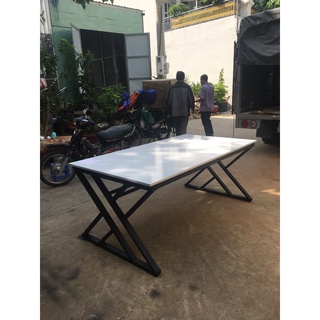 Bàn họp văn phòng