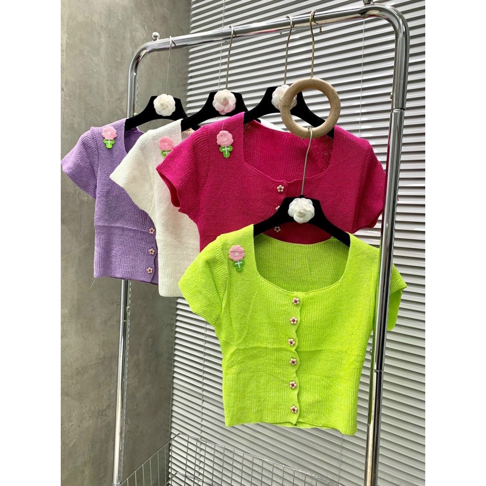 Áo len mỏng croptop khuy hoa hàng QC