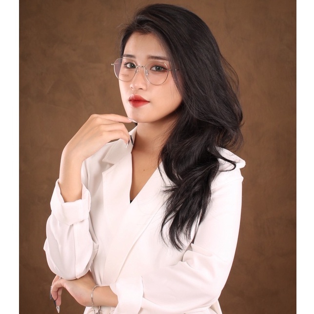 Gọng Kính 5201312 Titanium Chất Liệu Vượt Trội Siêu Nhẹ Siêu Bền – Ouress