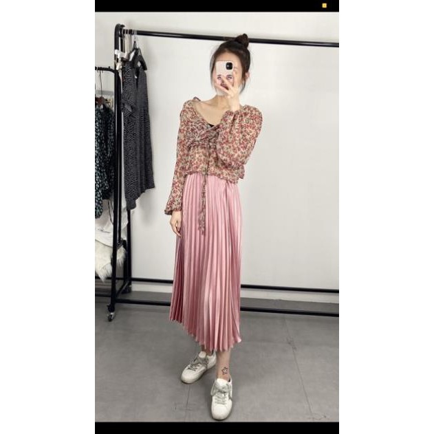 10.10 😍 🌸 🍀 9.9 Chân váy Zara màu Hồng ( Pleated Skirt ) .. Đẹp . .