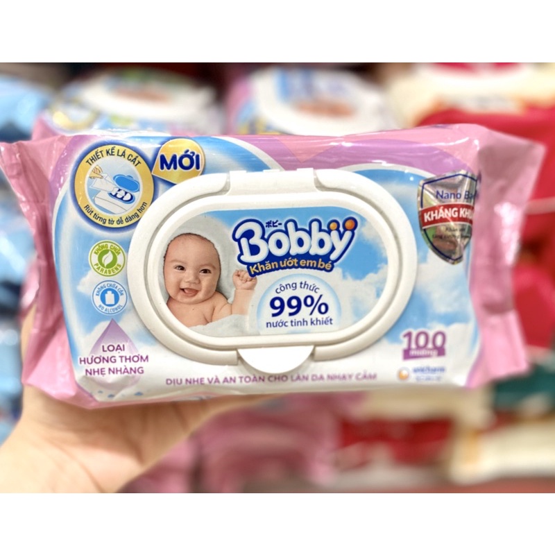 Combo 2 Khăn giấy ướt Bobby 100 tờ