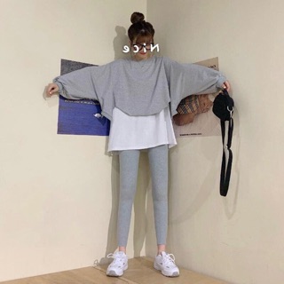 Áo Sweater Oversize tay dài phối trắng