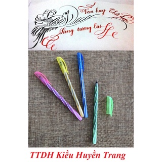 Bút bi nến xanh joyko