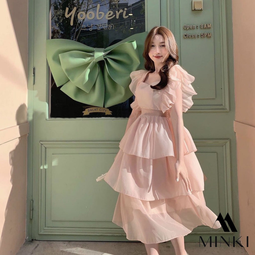 ĐẦM HỒNG XẾP LI VAI 3 TẦNG CỘT VAI - CHẤT LIỆU CAO CẤP - MÀU HỒNG TIỂU THƯ | BigBuy360 - bigbuy360.vn