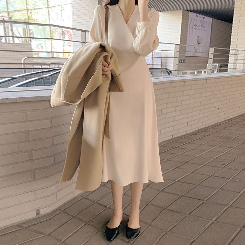 Sẵn S Trắng (Order) Váy dài tay Thu đông đen, trắng
