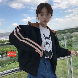Áo khoac dù phối độc đáo
