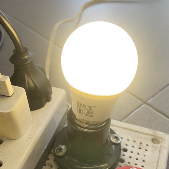 Bóng búp tròn nhựa 3W siêu sáng siêu bền kín nước dùng treo ngoài trời