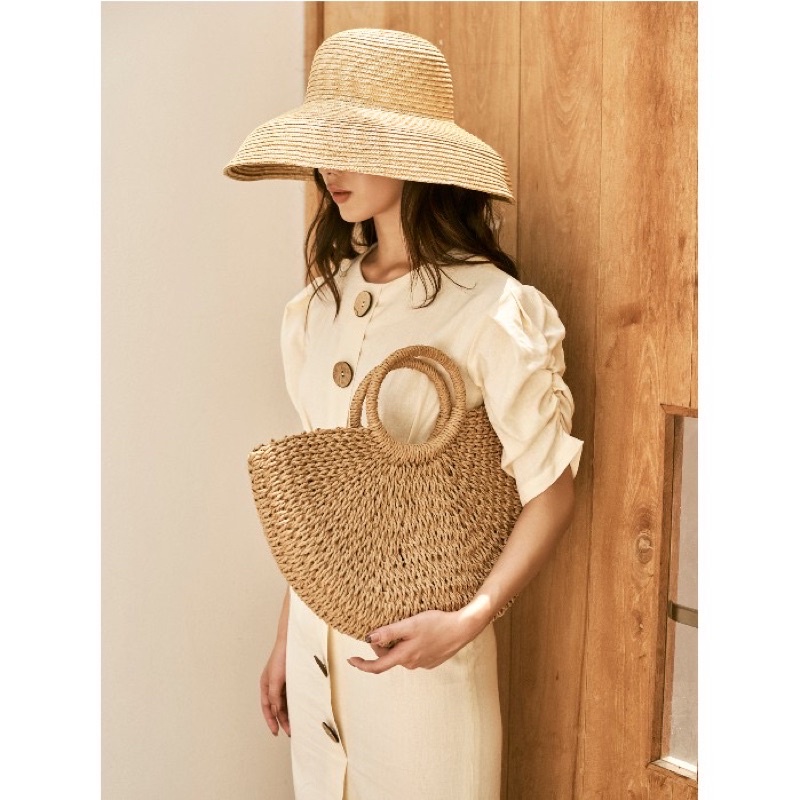 Đầm Cocosin tay nhún new tag size S