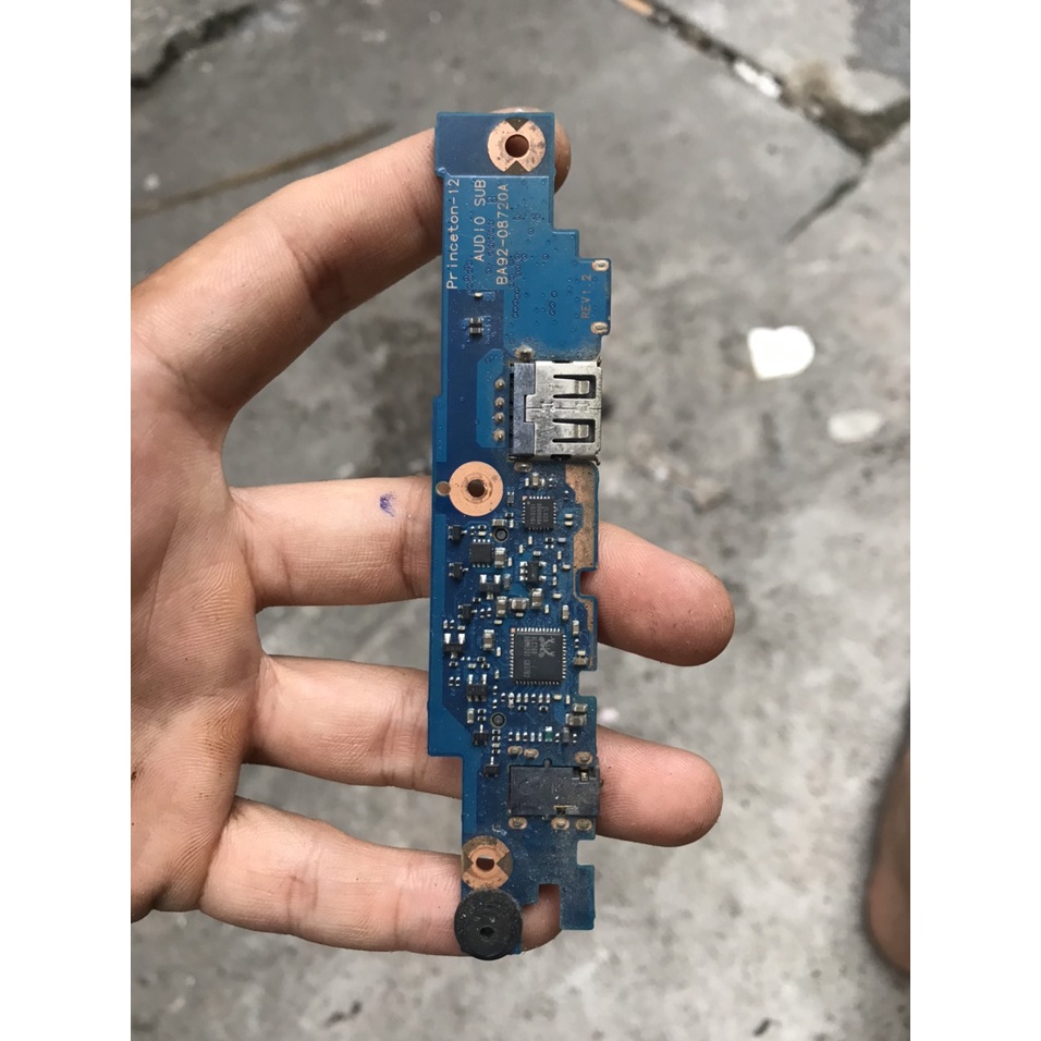 Linh phụ kiện tháo máy laptop Samsung NP350U2Y loa A B C D fan tản usb hdd dvd pin main chip cáp kích cụm usb sound all