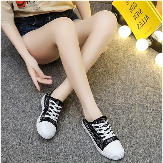 Giày lười nữ vải mềm êm chân đế bệt cao 2cm đen trắng