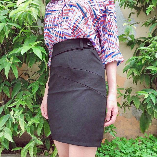 Chân váy công sở vải tuyết mưa màu đen | BigBuy360 - bigbuy360.vn