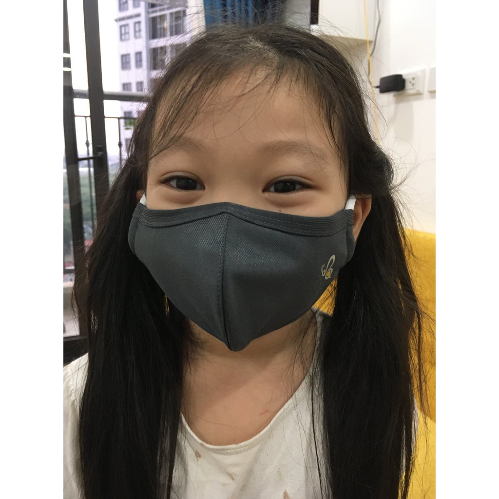 Khẩu Trang Trẻ Em 4 Lớp Xuất Khẩu US Hàng Chuẩn Xịn Cao Cấp Kháng Khuẩn An Toàn - QueenStore