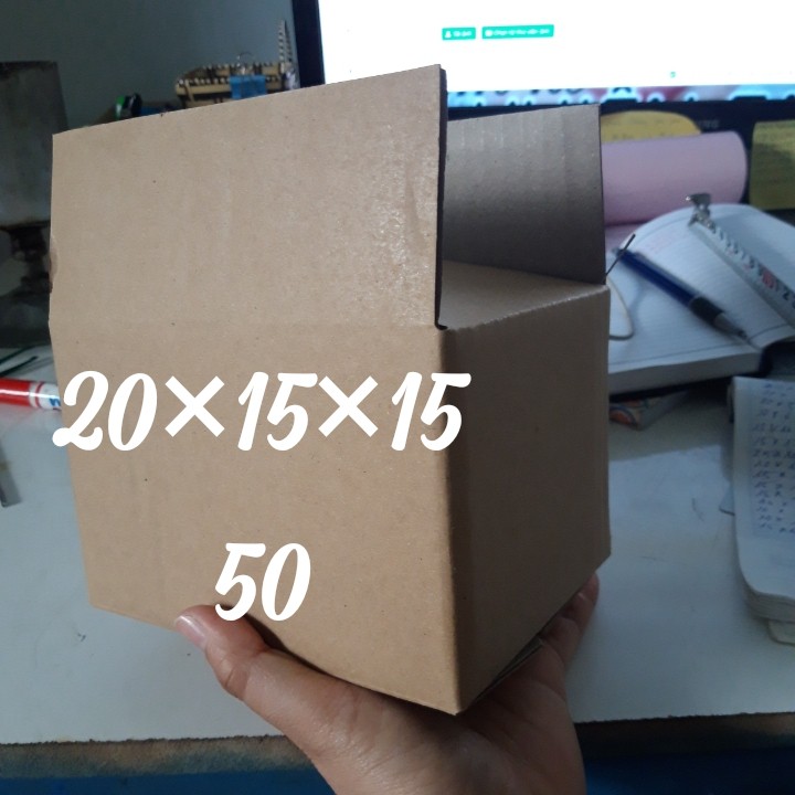 50 hộp 20x15x15 cm nắp dán