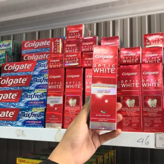 Kem Đánh Răng Làm Trắng Răng Colgate Optic White 100g