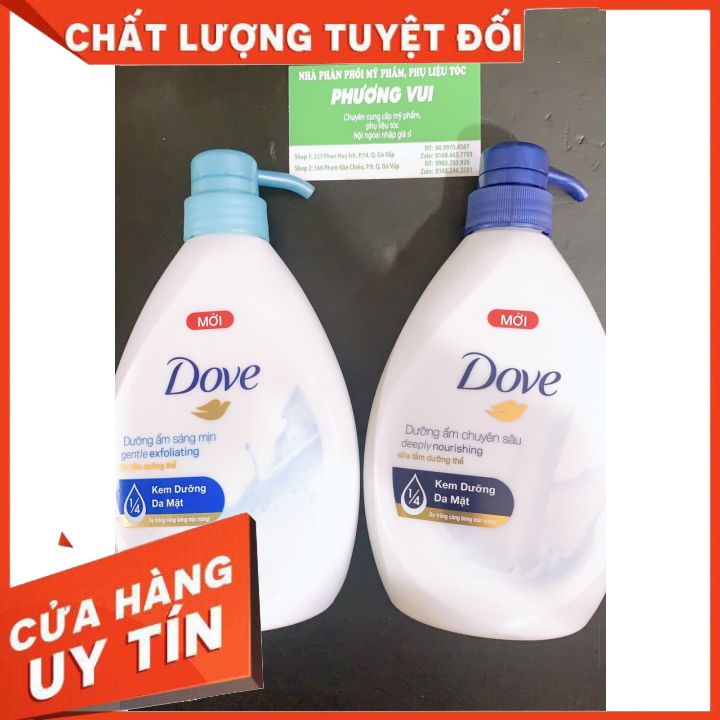 Sữa tắm dưỡng ẩm  Dove chai 900g và 530g- có 2 loại 1 màu xanh dương dưỡng ẩm -và xanh ngọc tẩy tế bào chết(hàng công ty