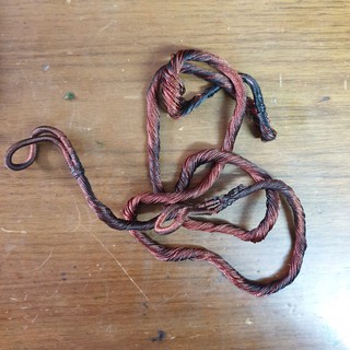 Dây nỏ thay thế của dân tộc Thái