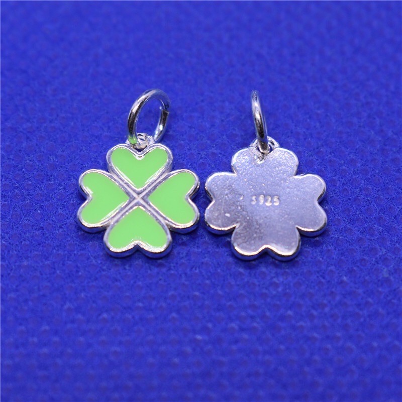 Charm cỏ 4 lá - MH663