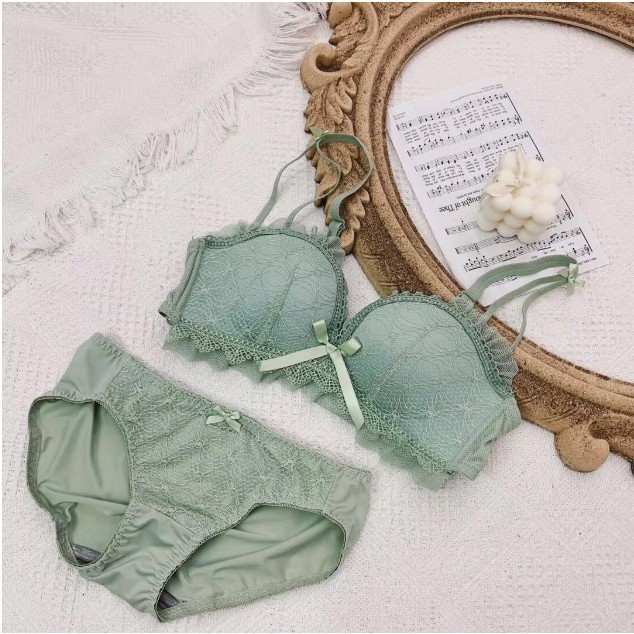 Áo ngực ren không gọng mút dày 3cm nâng ngực, áo chip ren hàng cao cấp AR132 | BigBuy360 - bigbuy360.vn