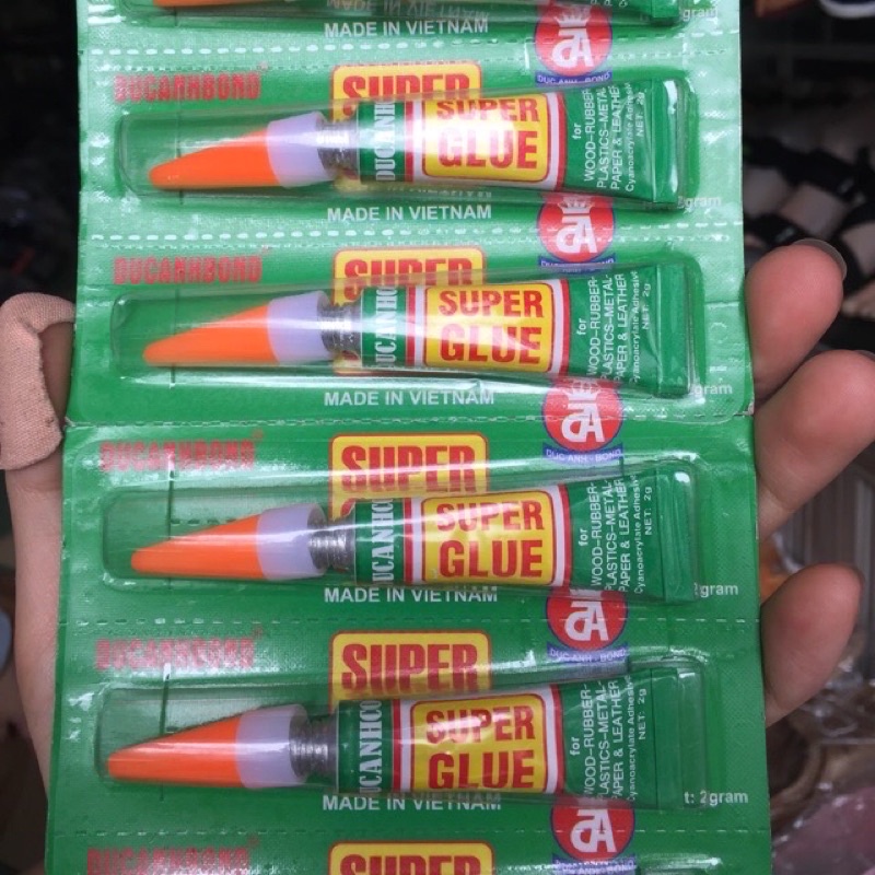 1 lọ keo dán giày dép các loại