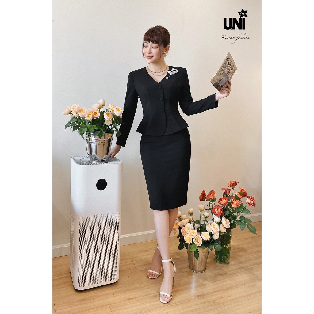 Áo Vest Nữ UNIVTH Chiết Eo Cài Hoa Sang Trọng 2AVB395 Uni Korean Fashion