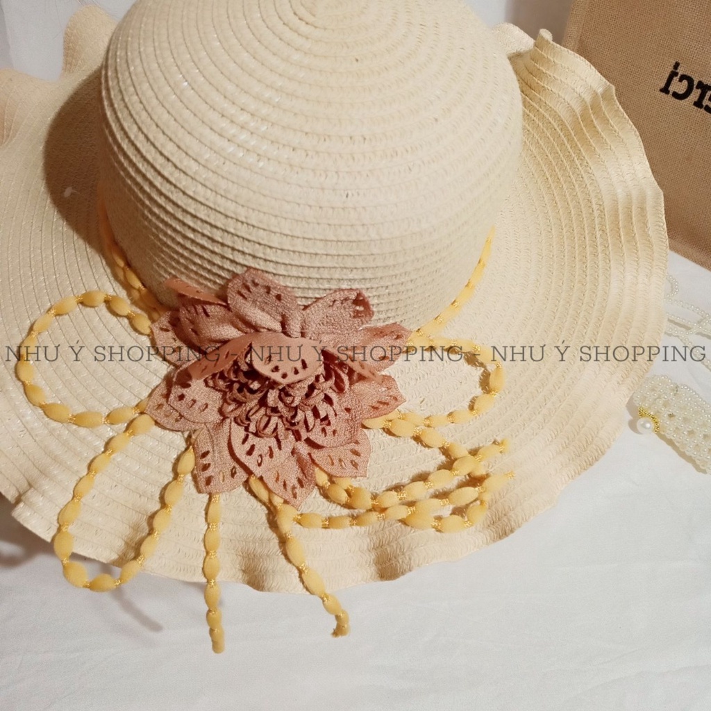 Nón cói,mũ cói nữ đi biển vành nhỏ gợn sóng mix hoa xinh đẹp mùa hè hình thật_gợn sóng day chuoi