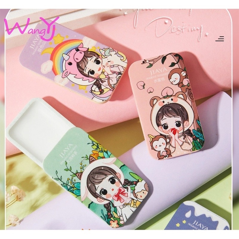 [Hàng mới về] Son dưỡng môi khử mùi lâu trôi thiết kế nhỏ gọn