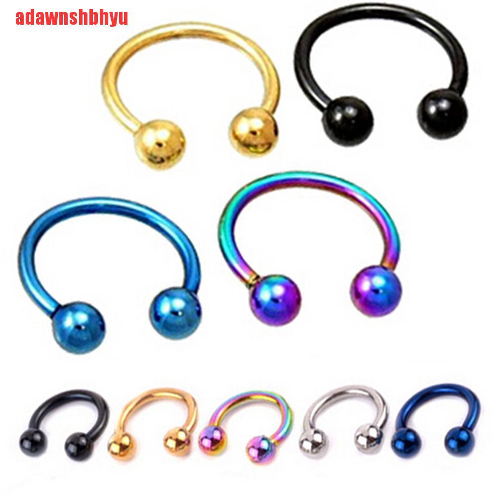 Khuyên mũi giả dạng kẹp