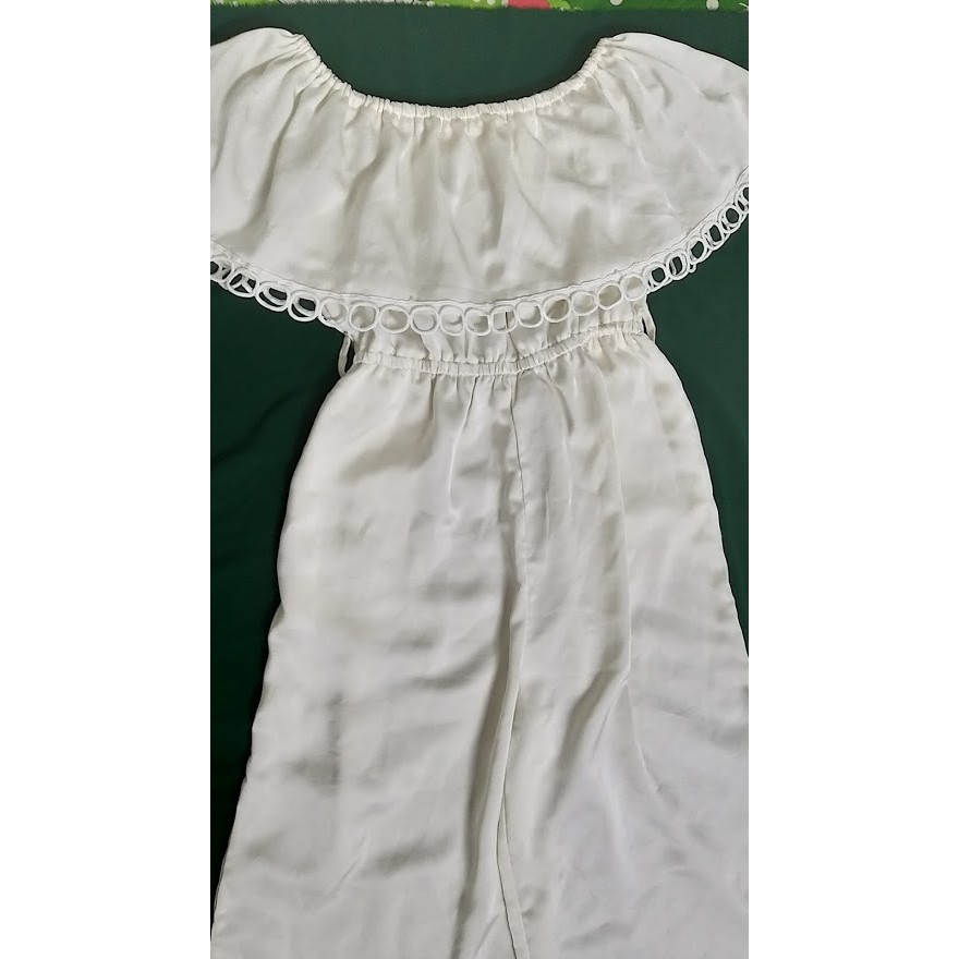 THANH LÝ JUMSUIT TRỄ VAI