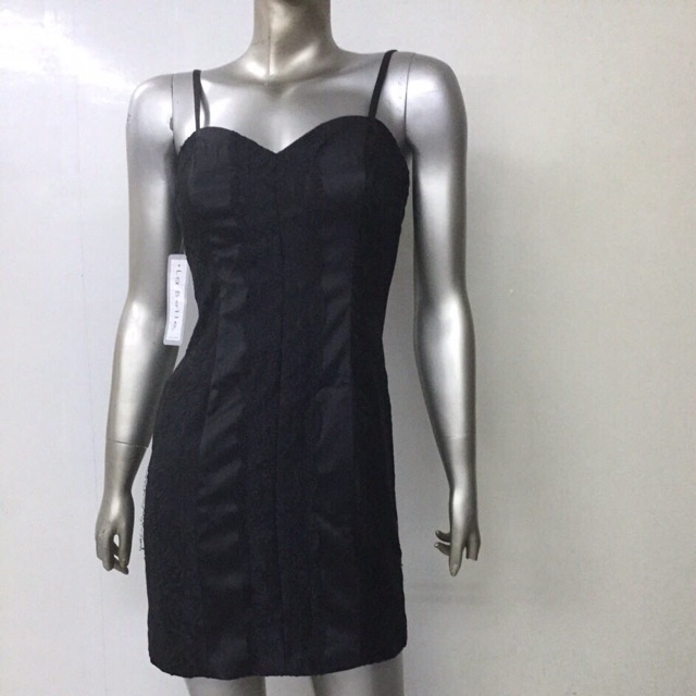 Đầm vnxk sale