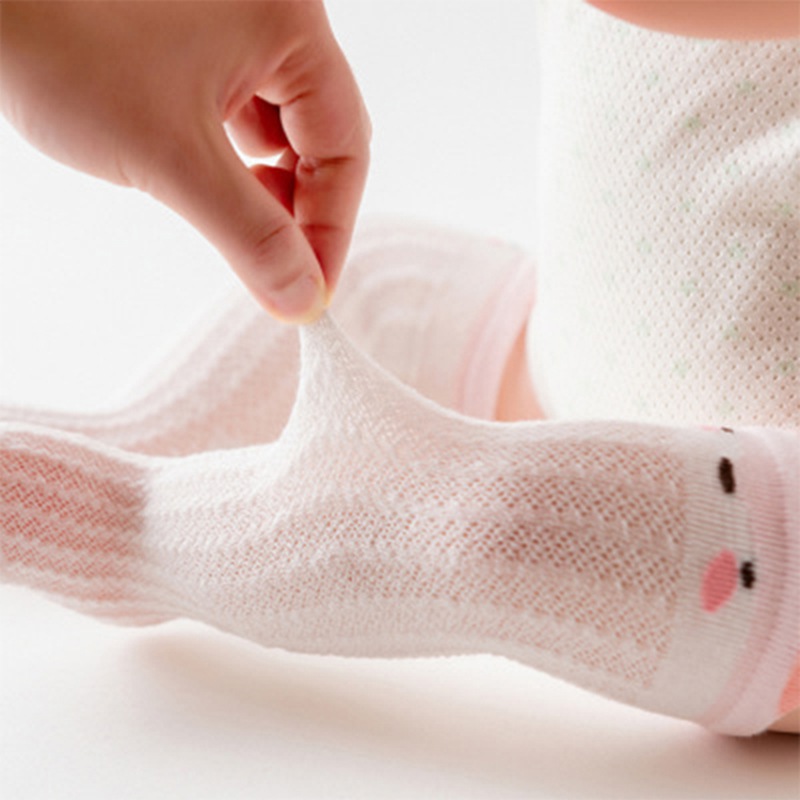 Vớ chống muỗi tiện lợi thích hợp cho bé