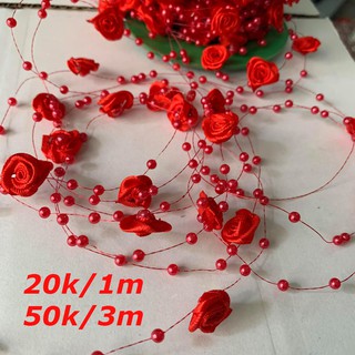 dây hoa đỏ thắt bím tóc