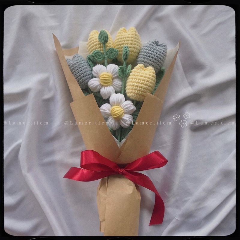 Bó hoa len tặng bạn gái/ quà tặng người thương/ Hoa len handmade/ Hoa Tulip và hoa cúc len