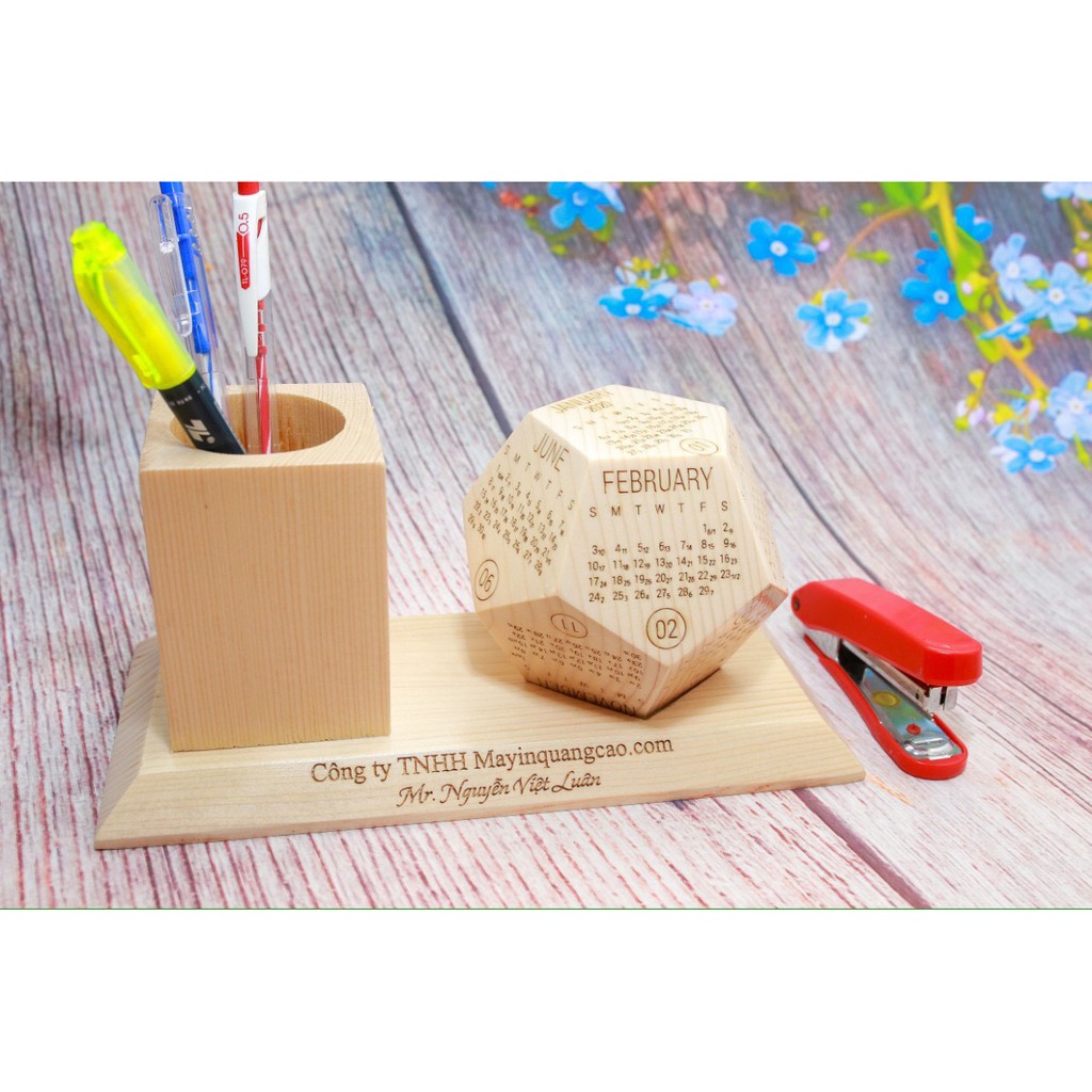 Lịch gỗ nguyên khối 12 mặt 2021 | BigBuy360 - bigbuy360.vn