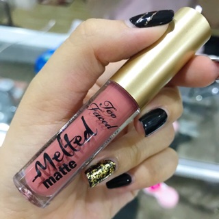 Son kem lì Too Faced Melted màu Sell Out mini size