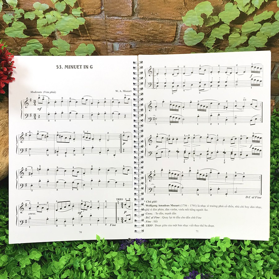 Sách - Piano cho thiếu nhi - tuyển tập 220 tiểu phẩm nổi tiếng Phần 4 | BigBuy360 - bigbuy360.vn