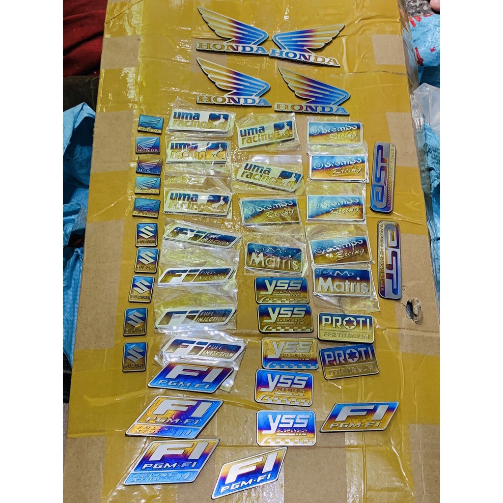 logo titan uma cho anh em đẹp lung linh nhé anh em