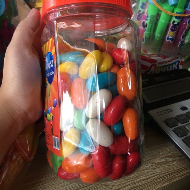 Kẹo cao su hình quả nhót