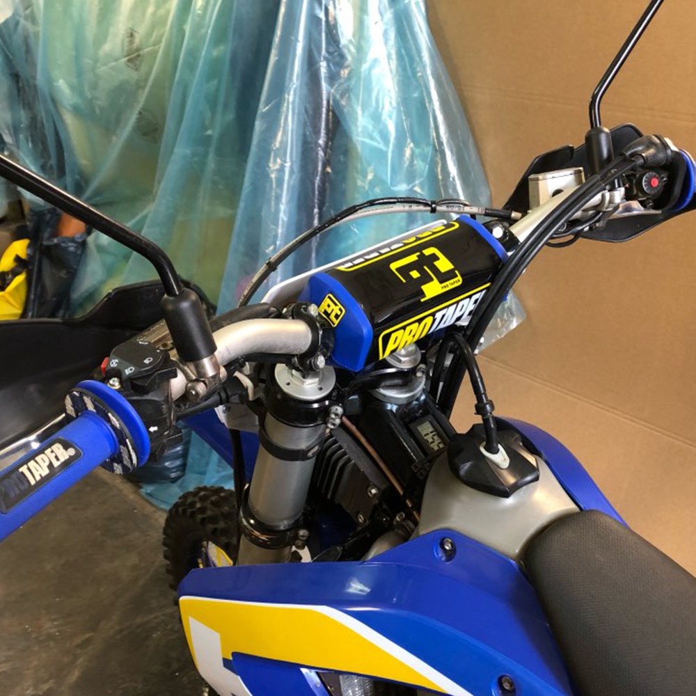 Miếng Đệm Bảo Vệ Ngực Gắn Tay Lái Xe Máy Yamaha Protaper