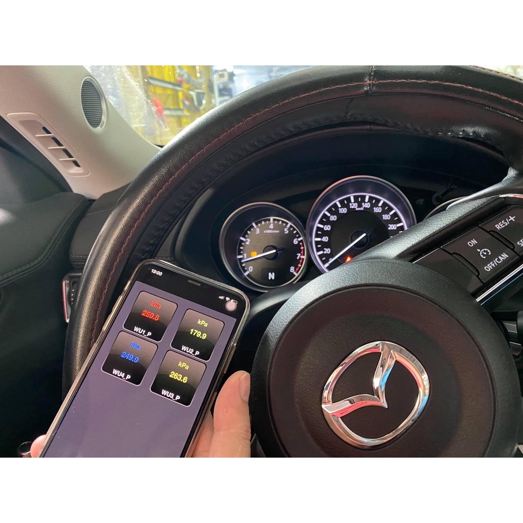 Cảm biến áp suất lốp tích hợp màn hình taplo zin Mazda Cx5 2018 - 2021