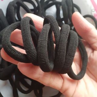 Túi 50 thun cột tóc đen trơn cở nhỏ (3.5-4cm)